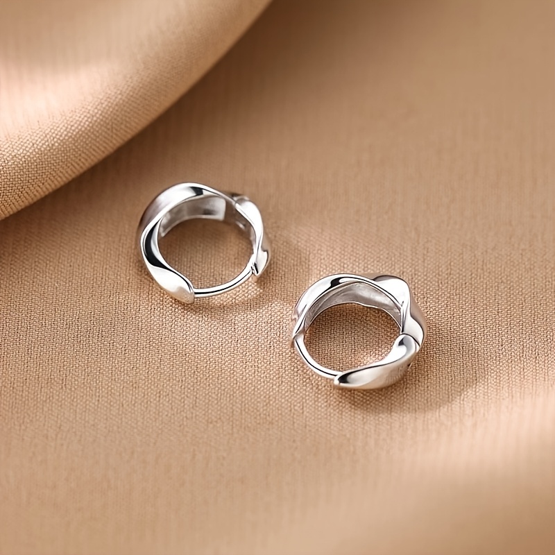 Women's High-Quality Stainless Steel Twisted Hoop Earrings